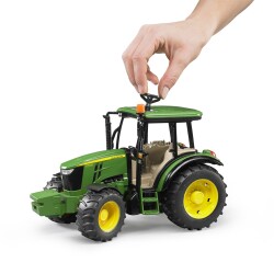 Bruder John Deere 5115M Traktör BR02106 - 3