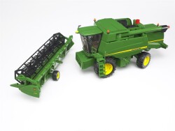 Bruder John Deere Biçerdöver BR02132 - 3