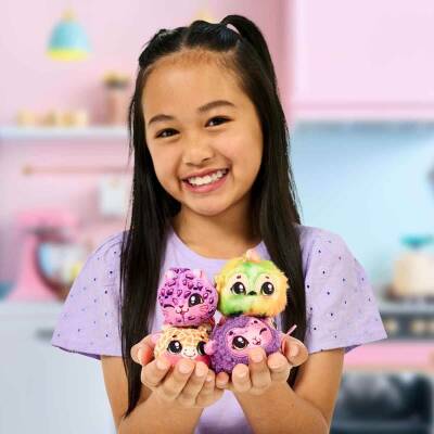 Cookeez Makery Yum Yumz Dondurma Kokulu Peluş 2’li Sürpriz Paket CKE05000 - 5