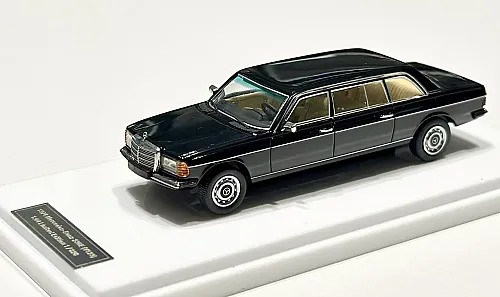 Die Cast Jiyi X Goc 1/64 Mercedes-Benz 230E Uzatılmış Limuzin (W123) Siyah - 2