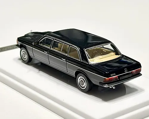 Die Cast Jiyi X Goc 1/64 Mercedes-Benz 230E Uzatılmış Limuzin (W123) Siyah - 4