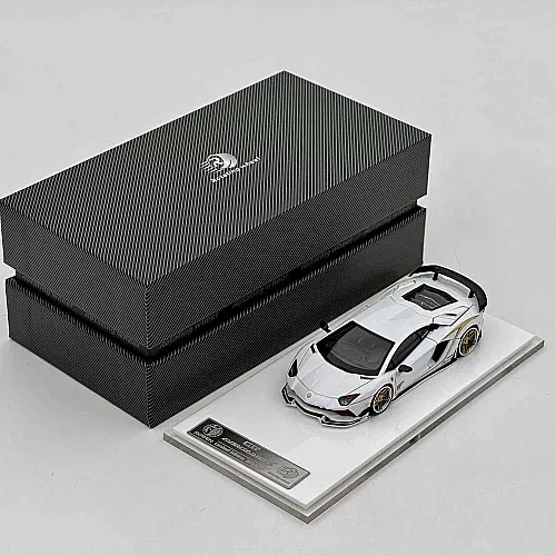 Die Cast Lamborghini Aventador 1/64 - S Rowen Rotating Wheel Rw - Pearl White - 2
