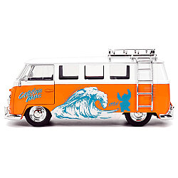 Disney Stitch 1961 Volkswagen Bus ve Stitch Figürü 1:24 - 4