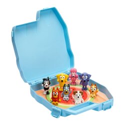Bluey Deluxe Carrying Case and 8-Figure Set 17638 - 2