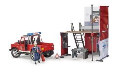 Bruder Fire Station & Land Rover Fire Truck Br62701 - 4
