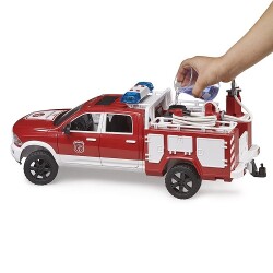 Bruder Ram 2500 Fire Truck Br02544 - 2