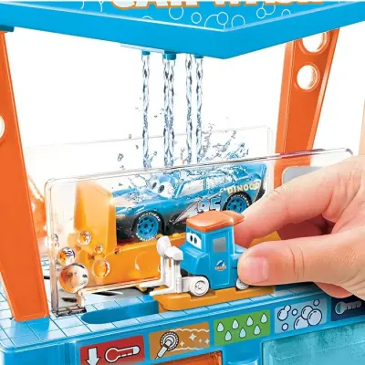 Cars Dinoco Car Wash Playset Gtk91 - 5