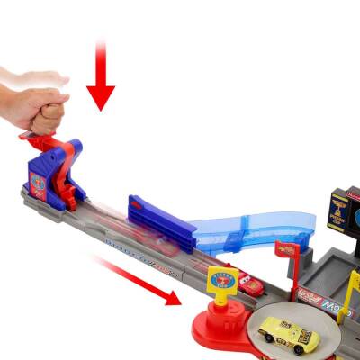 Disney Pixar Cars Piston Kupası Akrobasi Hız Pisti Oyun Seti JHL42 - 3