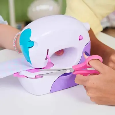 Cool Maker Stitch N Style Fashion Studio 6063925 - 2