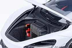 Die Cast McLaren 720S - Sc64047 - Silica White - 6