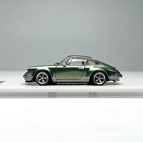 Die Cast Porsche Singer Zincit Model 1:64 Coupe - Metallic Oak Green - 5