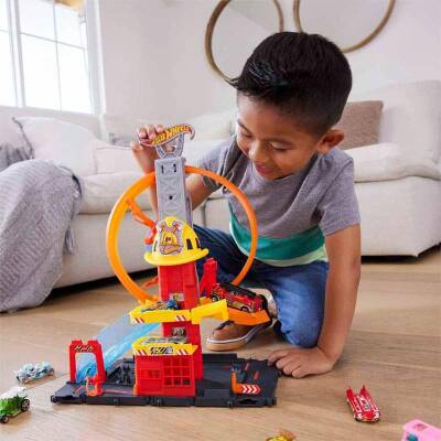 Hot Wheels Circle Track Fire Station Hkx41 - 3