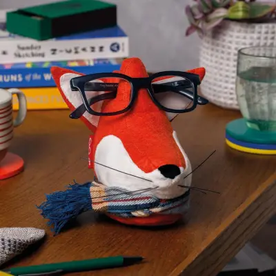 If Fox Eyeglasses Stand 32801 - 3