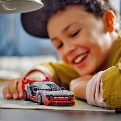 Lego Audi S1 ​​E-Tron Quattro Racing Car 76921 - 3