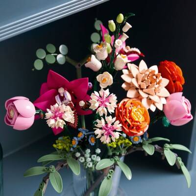Lego Botanicals Pink Flower Bouquet 10342 - 7