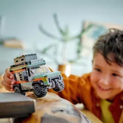 Lego City 4X4 Mountain Exploration Off-Road Vehicle 60447 - 2