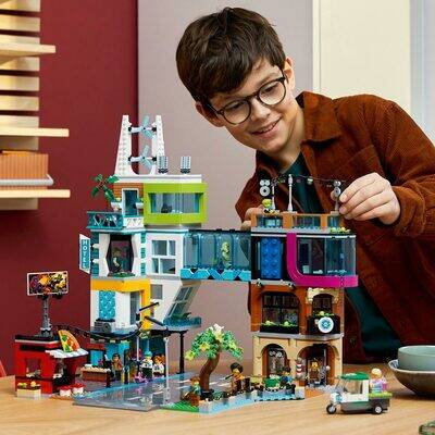 Lego City City Center 60380 - 5
