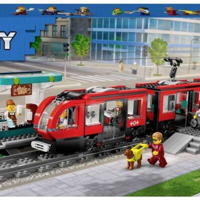 Lego City City Center Tram Station Toy Set 60423 - 3