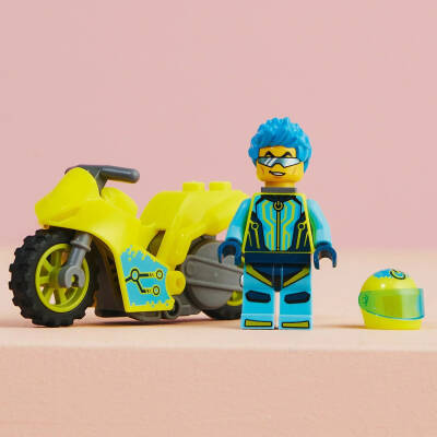 Lego City Cyber ​​Stunt Motorcycle 60358 - 4