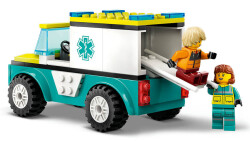 Lego City Emergency Ambulance And Snowboarder 60403 - 2