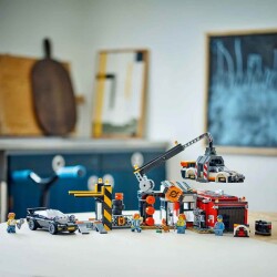 Lego City Junkyard And Cars 60472 - 9