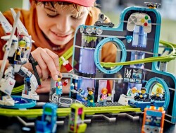 Lego City Robot World Roller Coaster Park Toy 60421 - 5