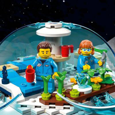 Lego City Space Lunar Research Base Lsc60350 - 5