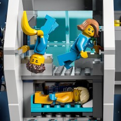 Lego City Space Lunar Space Station Lsc60349 - 7