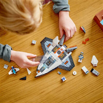 Lego City Spaceinterstellar Spaceship60430 - 7