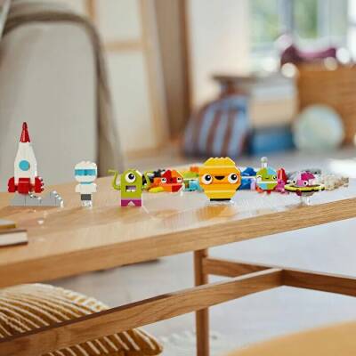 Lego Classicspace Planets11037 - 3