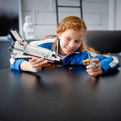 Lego Creator 3-In-1 Space Shuttle Adventure 31117 - 1