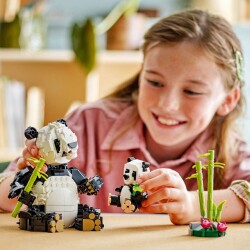 Lego Creator 3-In-1 Wild Animals: Panda Family Playset 31165 - 6