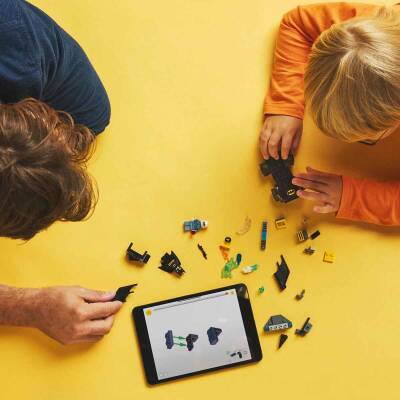 Lego Dc Batman™: Batman And The Batmobile™ Vs. Mr. Freeze™ Vehicle Playset 76301 - 6