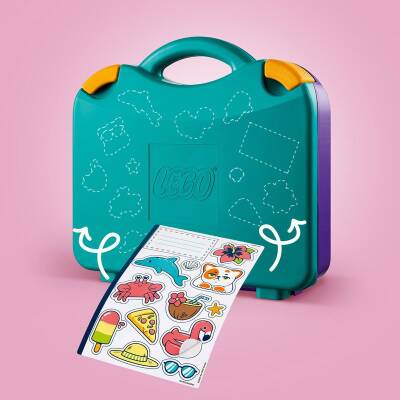 Lego Friends Creative Beach And Travel Suitcase Buildable Toy Set 42672 - 9