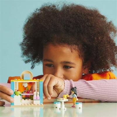 Lego Friends Donut Shop 41723 - 3