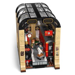 Lego Harry Potter Bookshelf Decor Hogwarts Express 76450 - 8