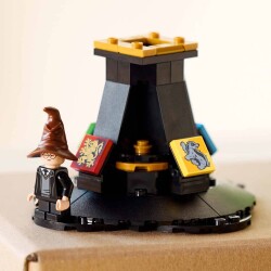Lego Harry Potter Talking Sorting Hat76429 - 3