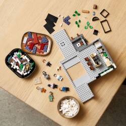 Lego Icons 10291 - 9