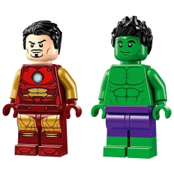 Lego Marvel Iron Man And Hulk On Motorcycles Playset 76287 - 4