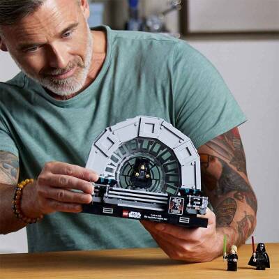 Lego Star Wars Emperor’S Throne Room Dioramasi 75352 - 2