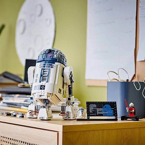 Lego Star Wars R2-D2 75379 - 4