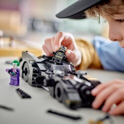 Lego Super Heroes Dc Batmobile: Batman'In Joker Takibi 76224 - 5