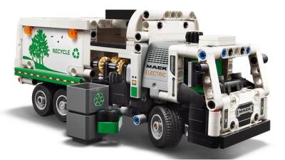 Lego Technic Mack Lr Electric Garbage Truck 42167 - 2