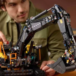 Lego Technic Volvo EC500 Hybrid Excavator LMT42215 - 4