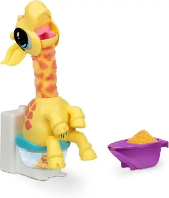 Little Live Pets Talking and Interactive Gotta Go Giraffe 26722 - 4