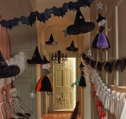 Meri Meri - Flying Honeycomb Witch Decorations - Hanging Ornaments For Flying Witches (Set Of 3) - 2