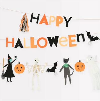 Meri Meri - Happy Halloween Garland - Happy Halloween Hanging Ornament - 1