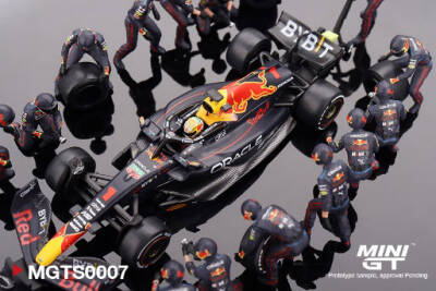 Mini Gt Seri Redbull Racing Rb18 1 Max Verstappen Pit Crew Set Mgds0007 - 3