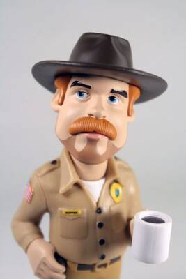 Minix Stranger Things Hopper Figur 13876-Mnx09000 - 3