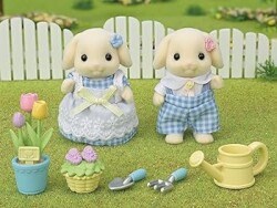 Sylvanian Families Flora Rabbit Brothers Gardening Set 5736 - 2